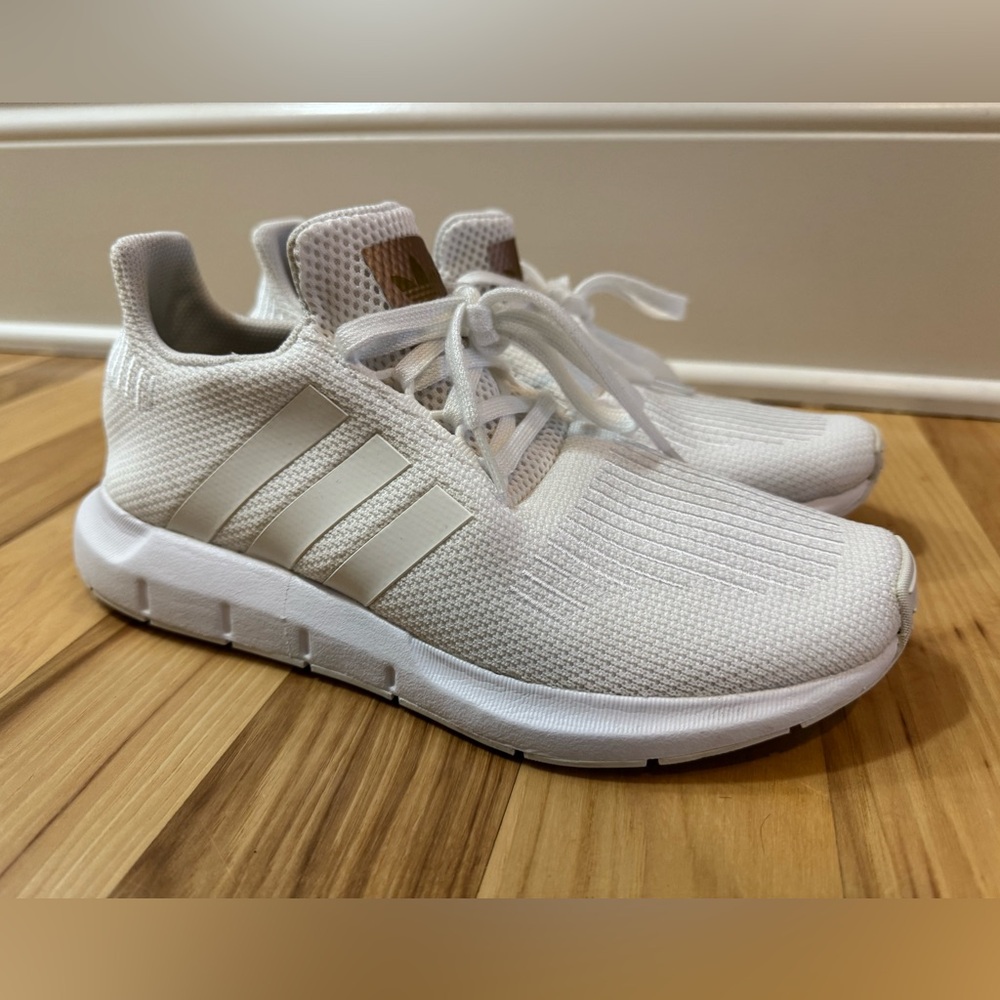 Woman’s Adidas Swift Run Sneakers - 8.5